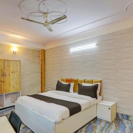 Umen Hotel Nearest Sector 66 Noida Extérieur photo