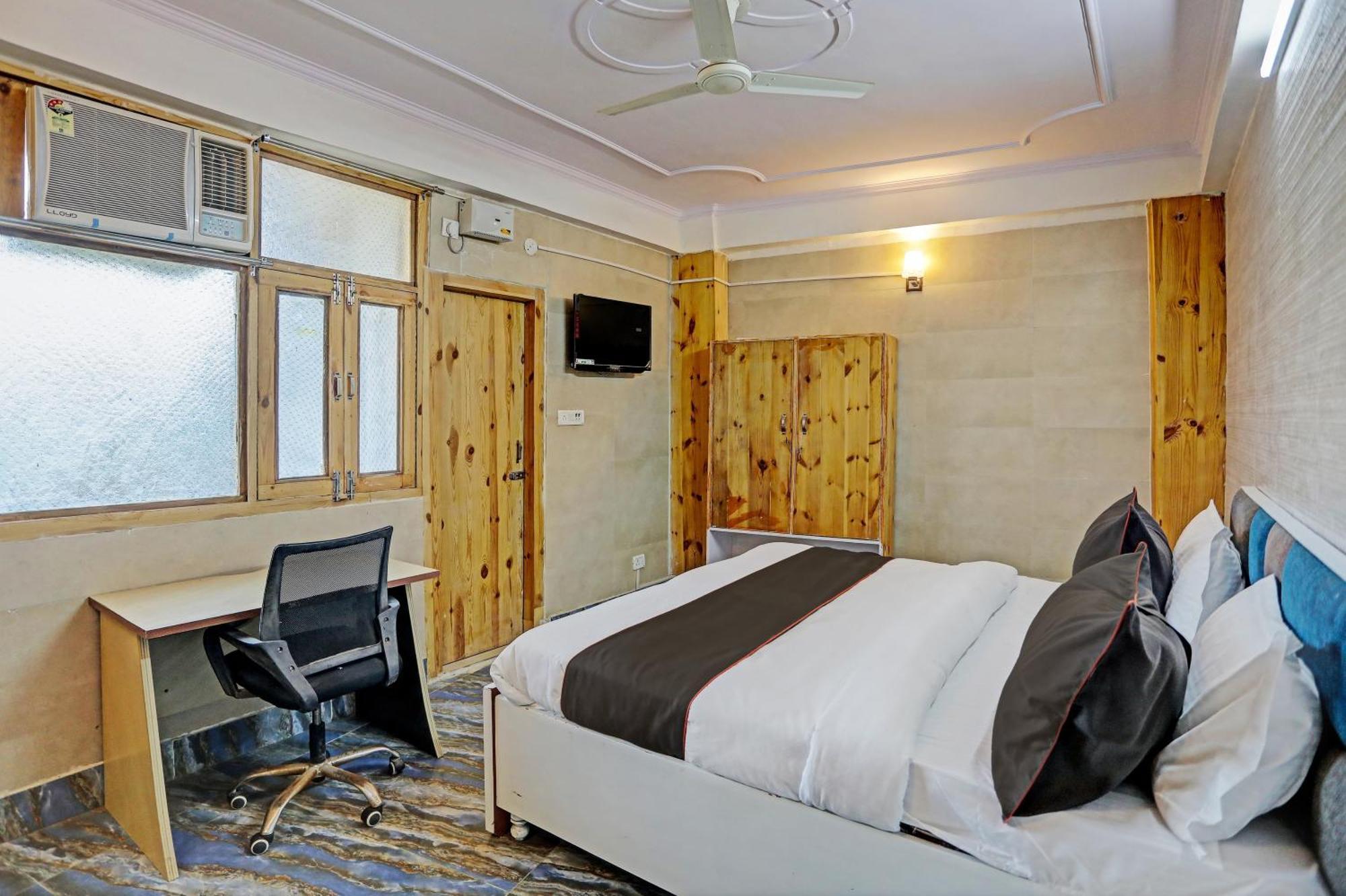 Umen Hotel Nearest Sector 66 Noida Extérieur photo