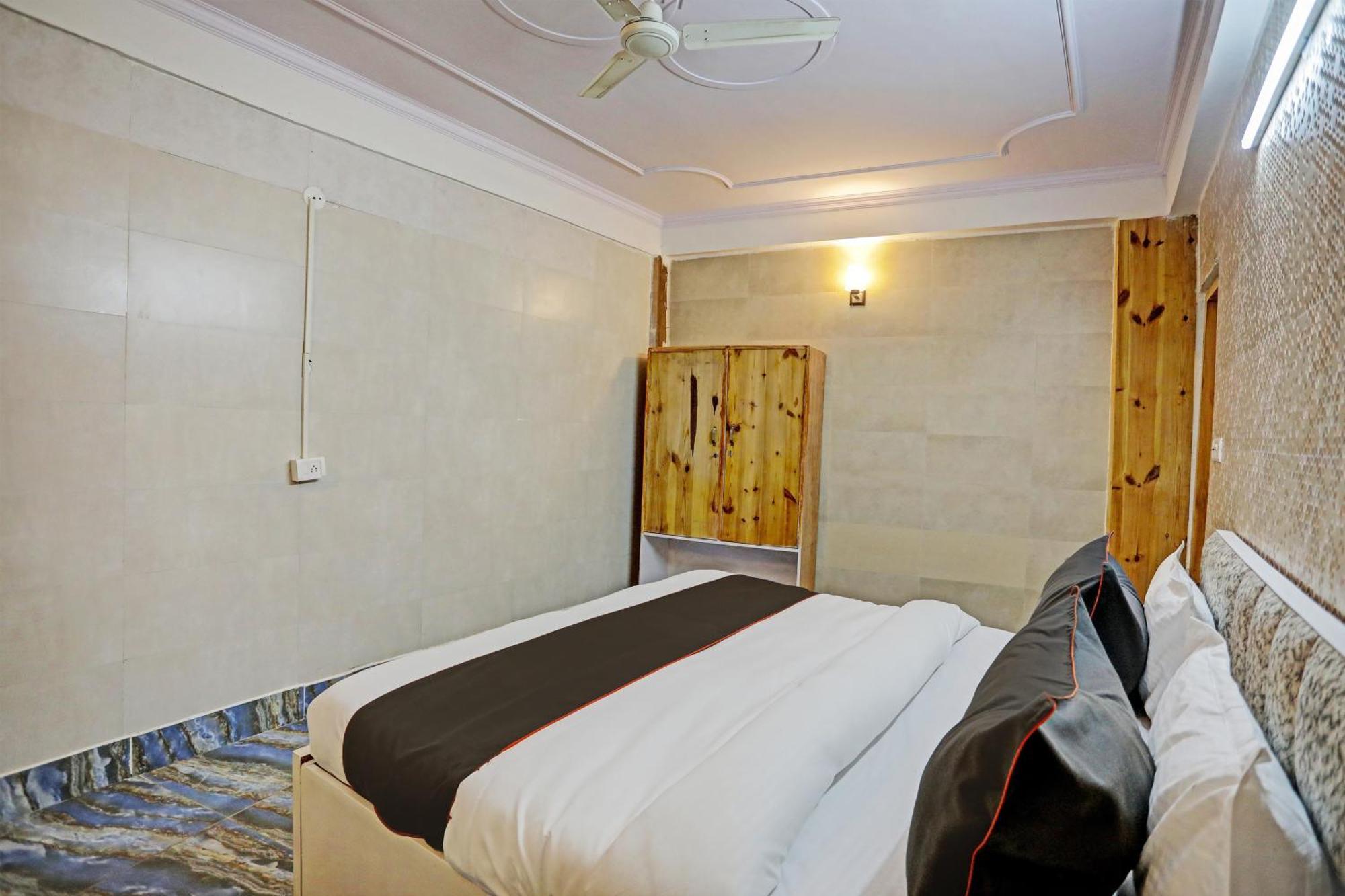 Umen Hotel Nearest Sector 66 Noida Extérieur photo
