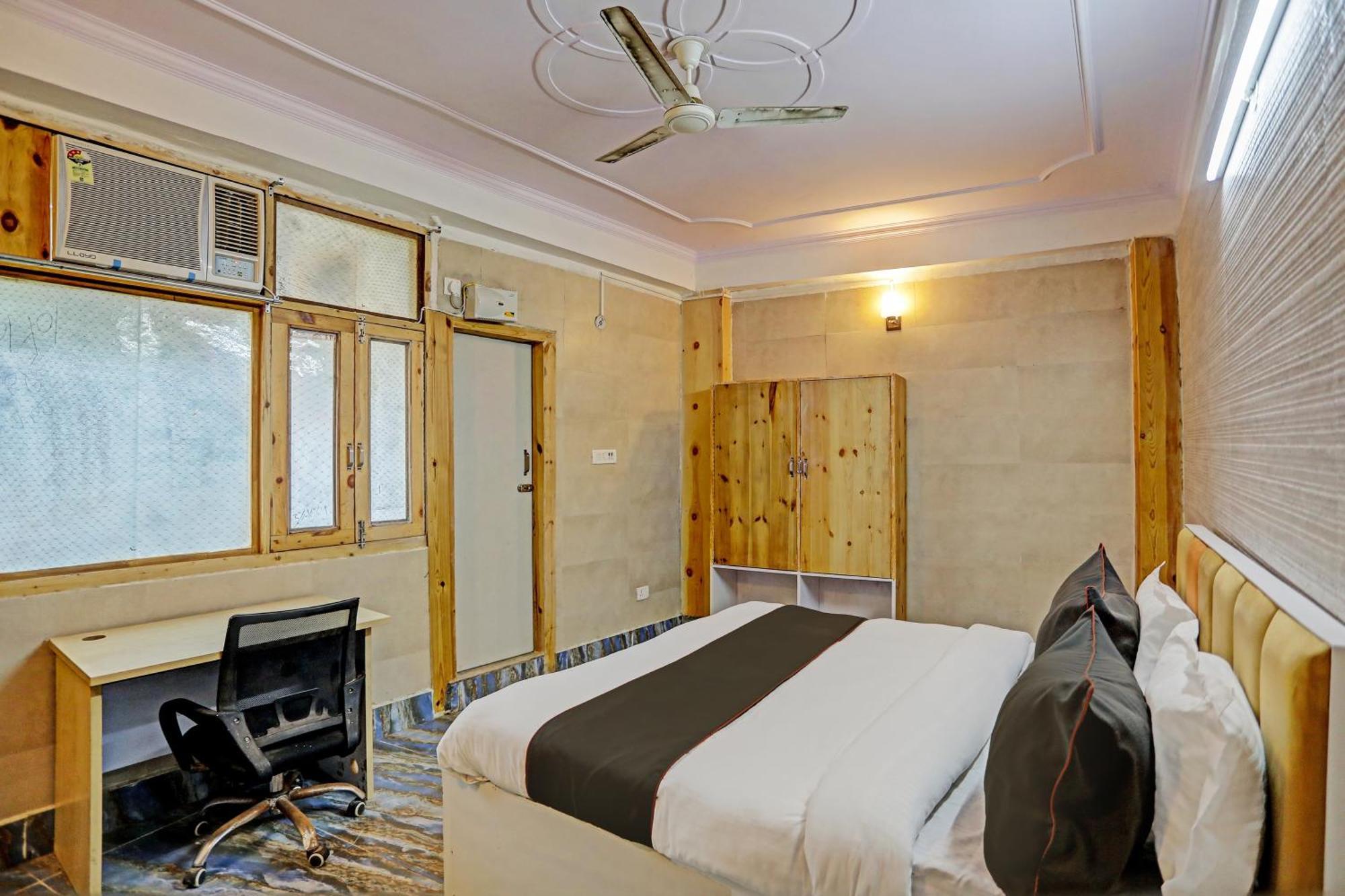 Umen Hotel Nearest Sector 66 Noida Extérieur photo
